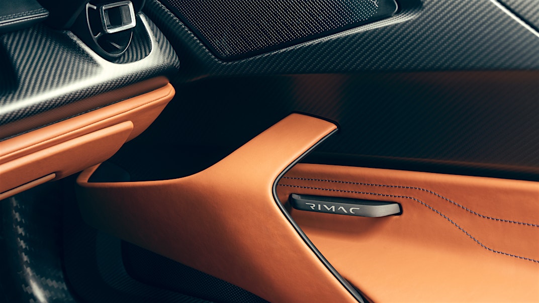 Rimac Nevera - Interior