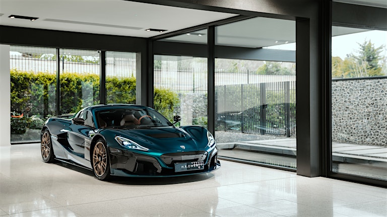 first-rimac-nevera-in-the-uk1.jpg